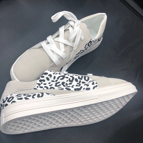 Gray leopard print patchwork sneakers - Picture 8 of 13
